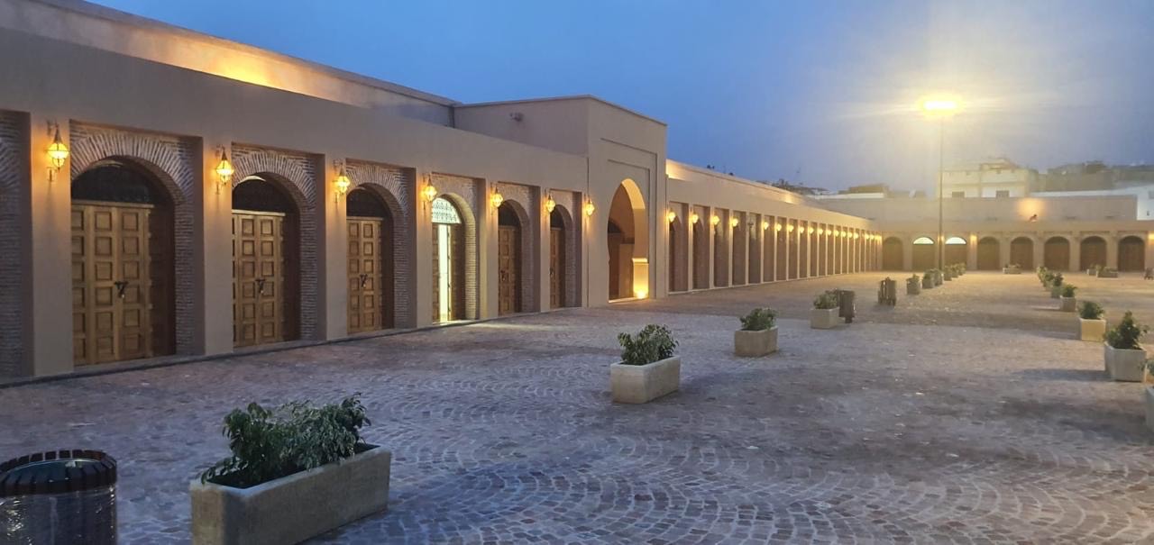 Aménagement de la place Lahdim et des murailles historiques